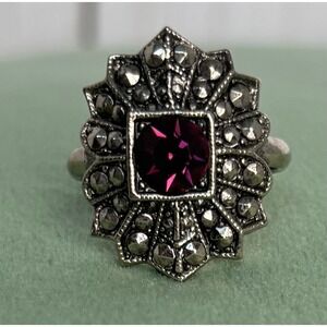 Vintage Marcasite Purple Crystal Sunburst Statement Ring sz 6.5 Silver Tone P164